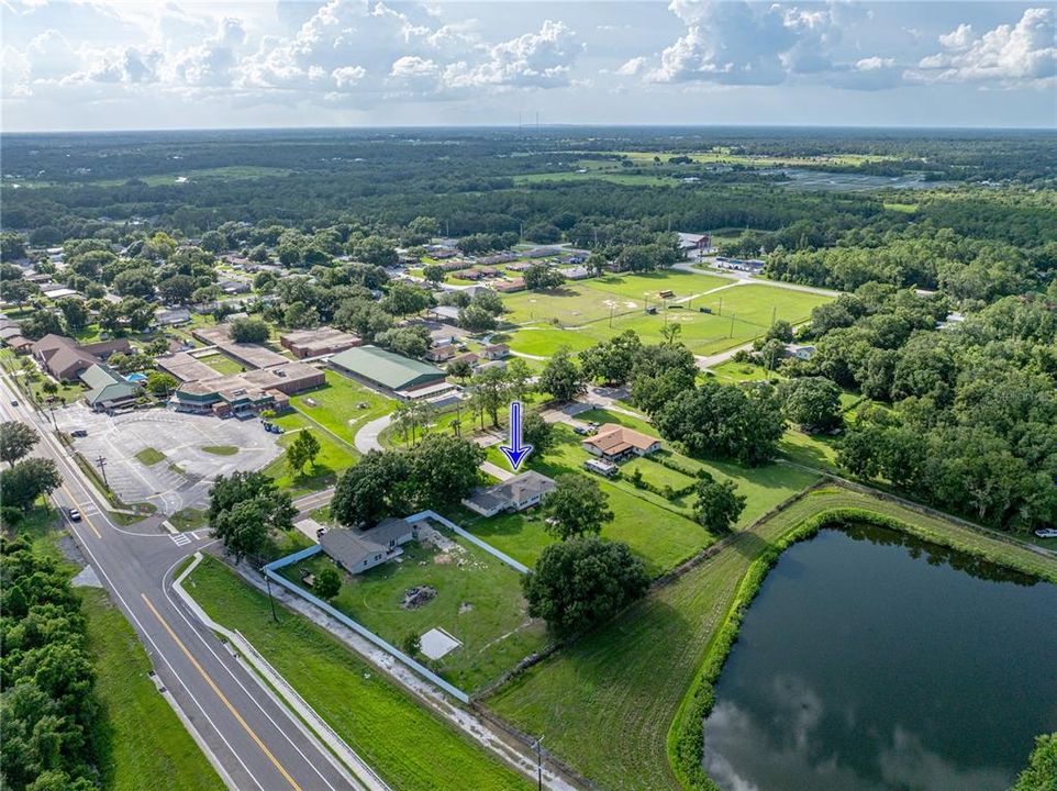 Под контрактом: $344,900 (3 спален, 2 ванн, 1777 Квадратных фут)