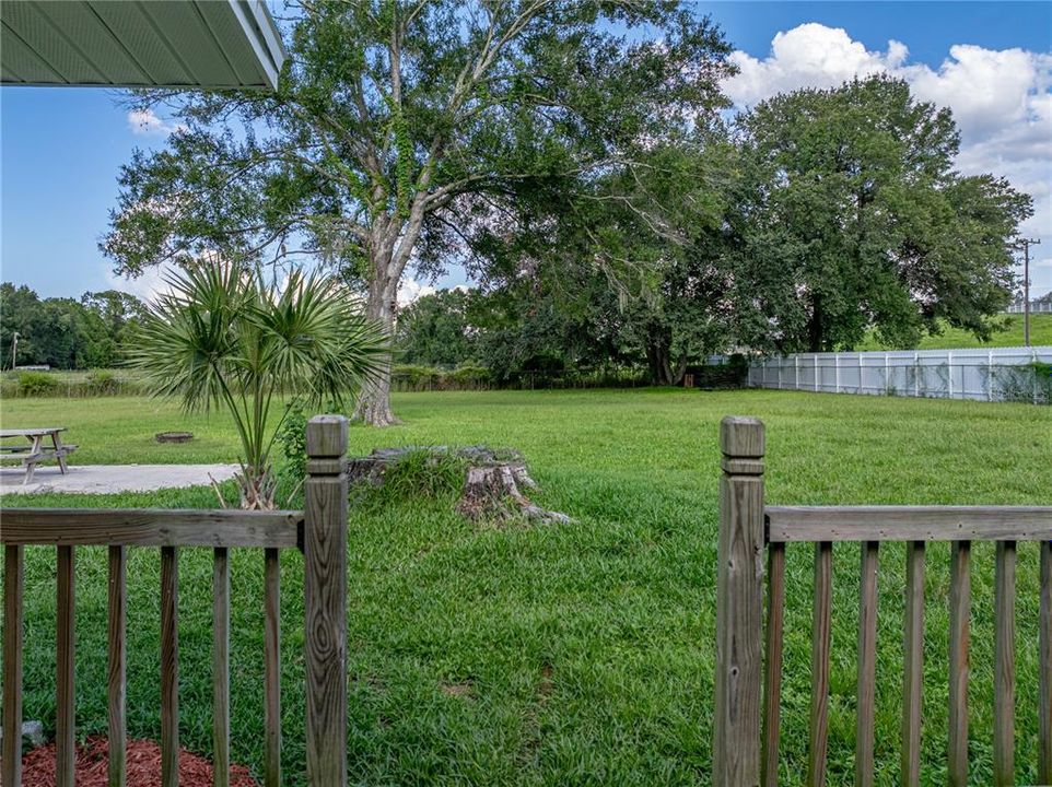 Под контрактом: $344,900 (3 спален, 2 ванн, 1777 Квадратных фут)