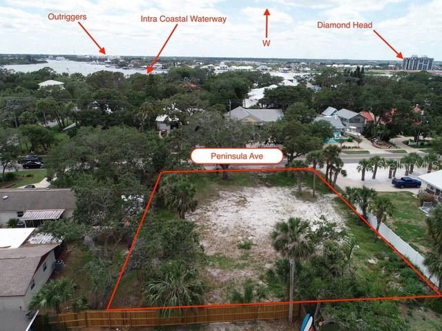 En Venta: $599,900 (0.28 acres)