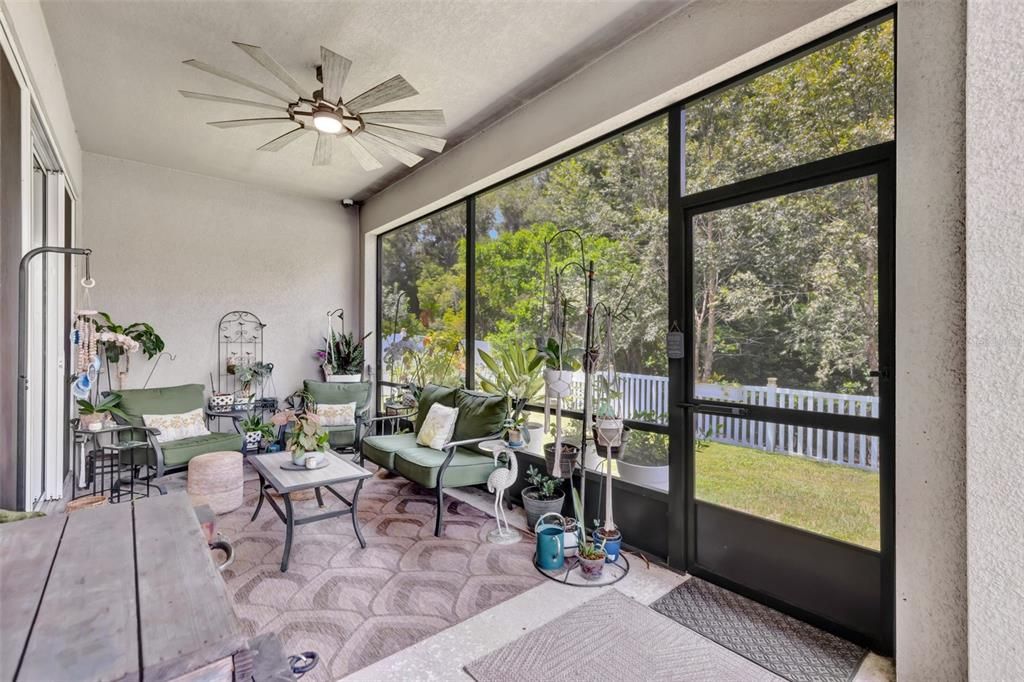 For Sale: $485,000 (2 beds, 2 baths, 1904 Square Feet)