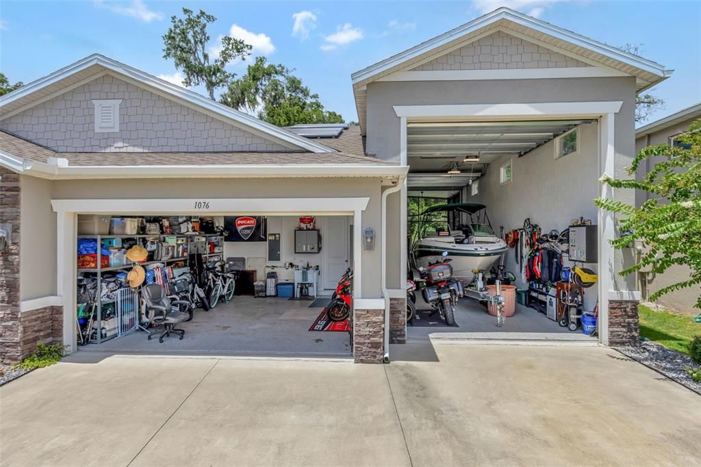 For Sale: $485,000 (2 beds, 2 baths, 1904 Square Feet)