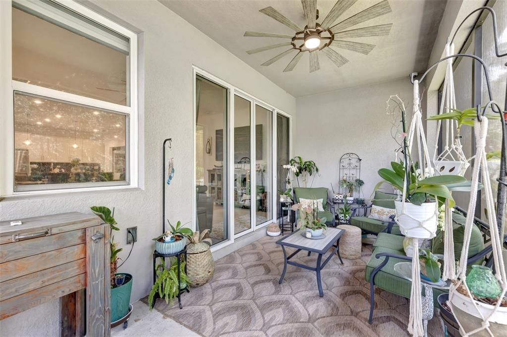 For Sale: $485,000 (2 beds, 2 baths, 1904 Square Feet)