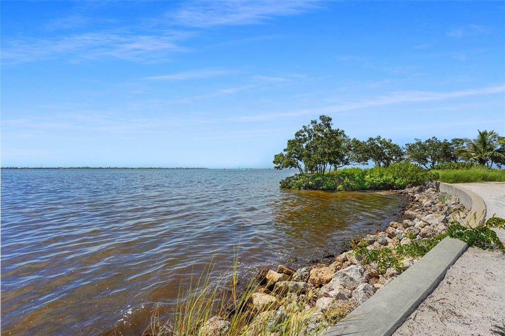 For Sale: $1,200,000 (3 beds, 3 baths, 2206 Square Feet)