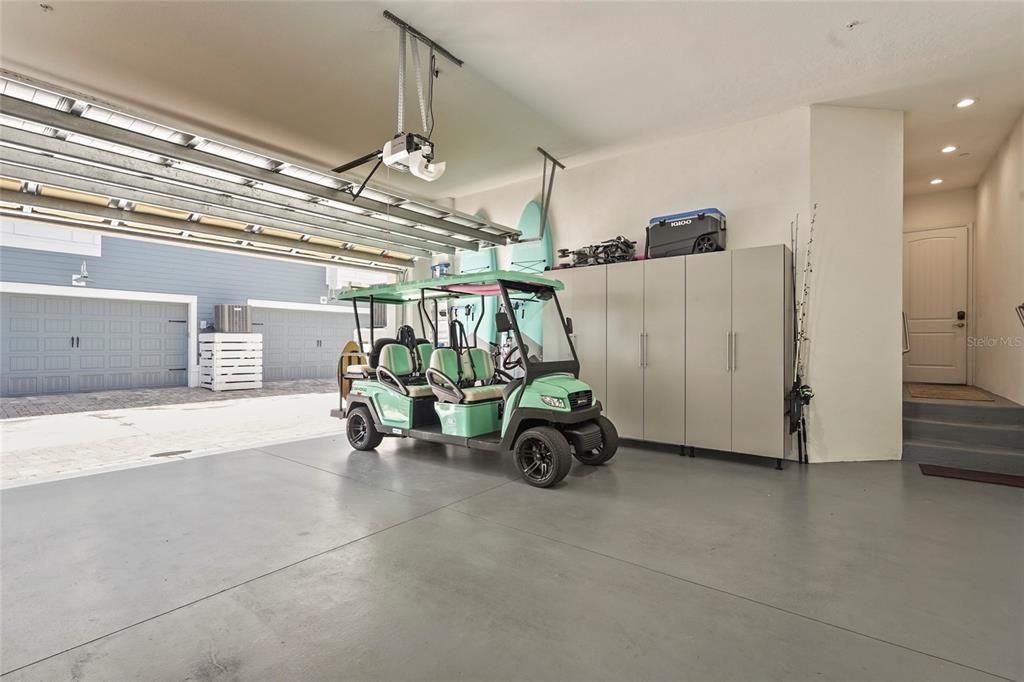 For Sale: $1,200,000 (3 beds, 3 baths, 2206 Square Feet)