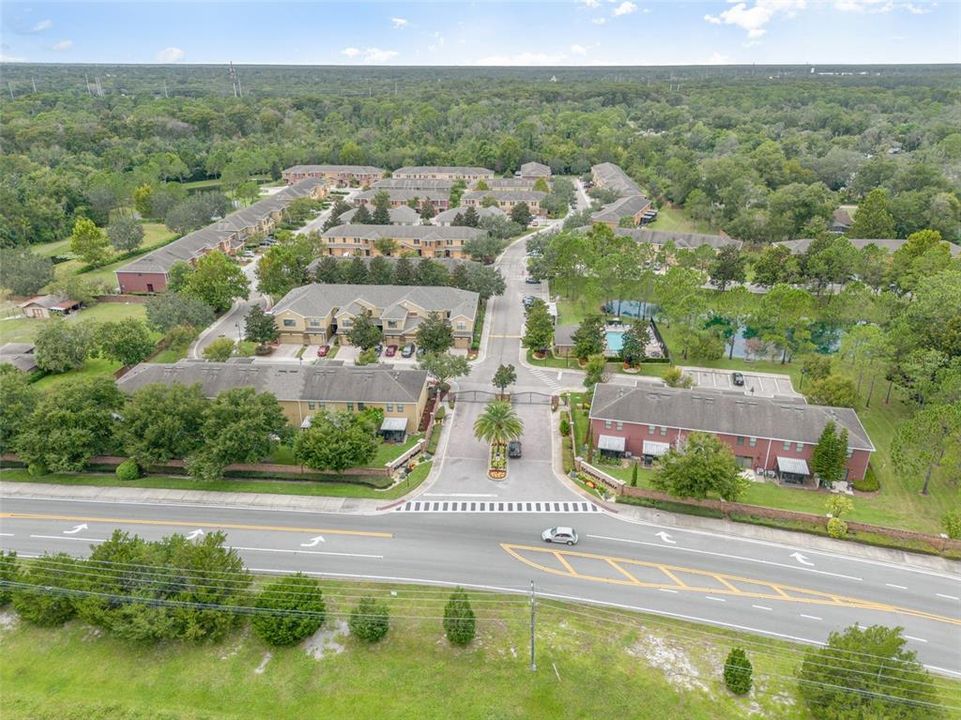 Activo con contrato: $329,900 (3 camas, 2 baños, 1404 Pies cuadrados)