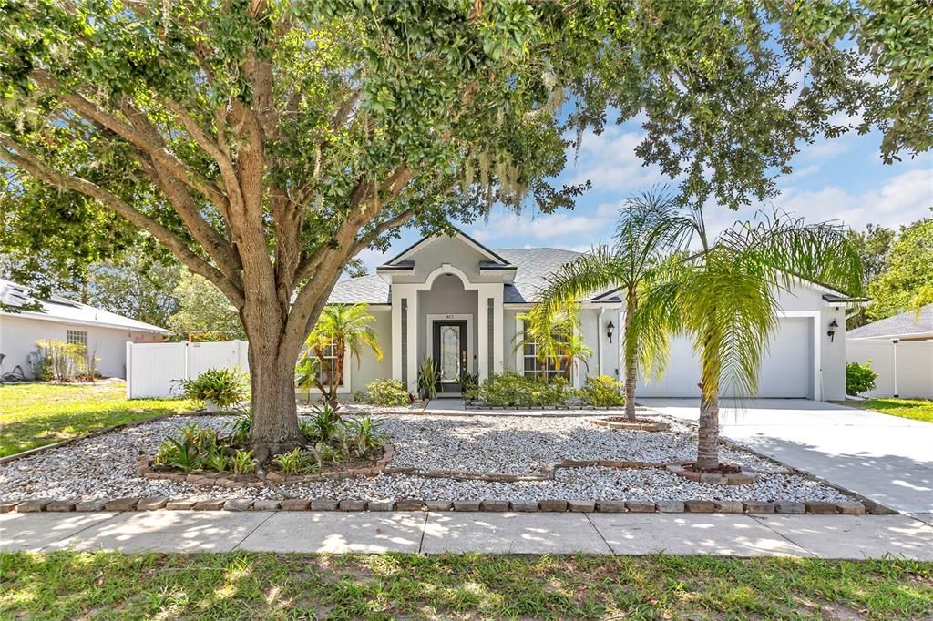 Active With Contract: $335,000 (3 beds, 2 baths, 1785 Square Feet)