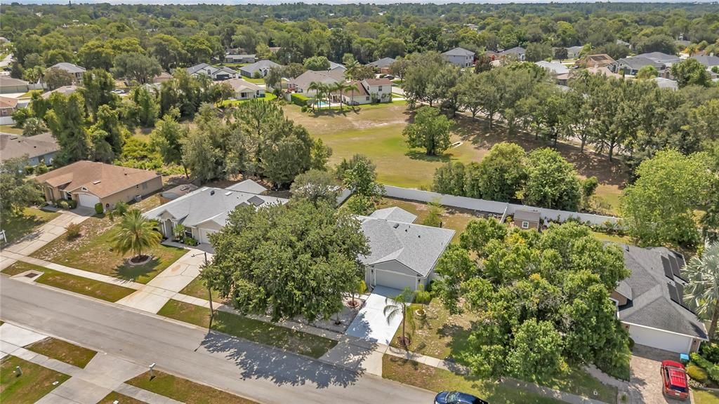 Active With Contract: $335,000 (3 beds, 2 baths, 1785 Square Feet)