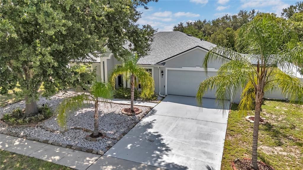 Active With Contract: $335,000 (3 beds, 2 baths, 1785 Square Feet)