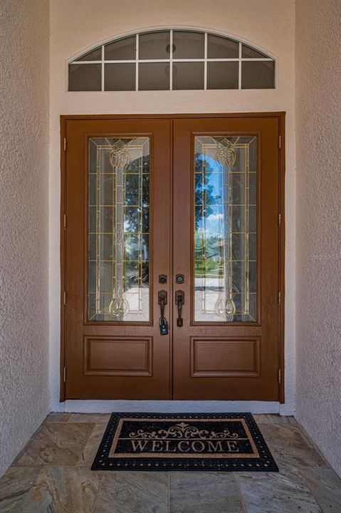 Activo con contrato: $925,000 (5 camas, 4 baños, 3948 Pies cuadrados)