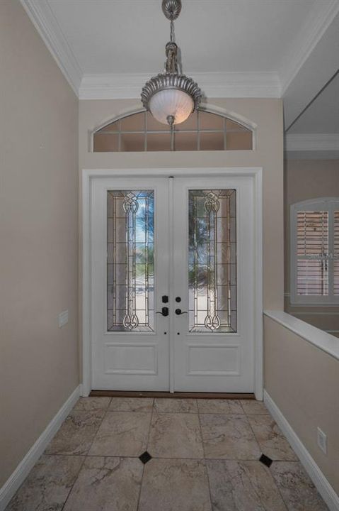 Activo con contrato: $925,000 (5 camas, 4 baños, 3948 Pies cuadrados)