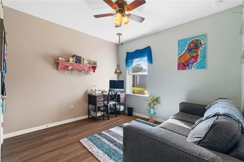 Active With Contract: $355,000 (4 beds, 2 baths, 1846 Square Feet)