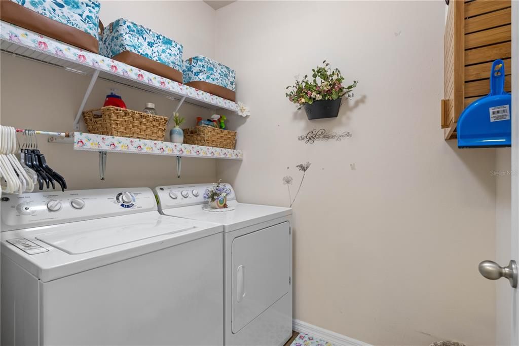 Active With Contract: $355,000 (4 beds, 2 baths, 1846 Square Feet)