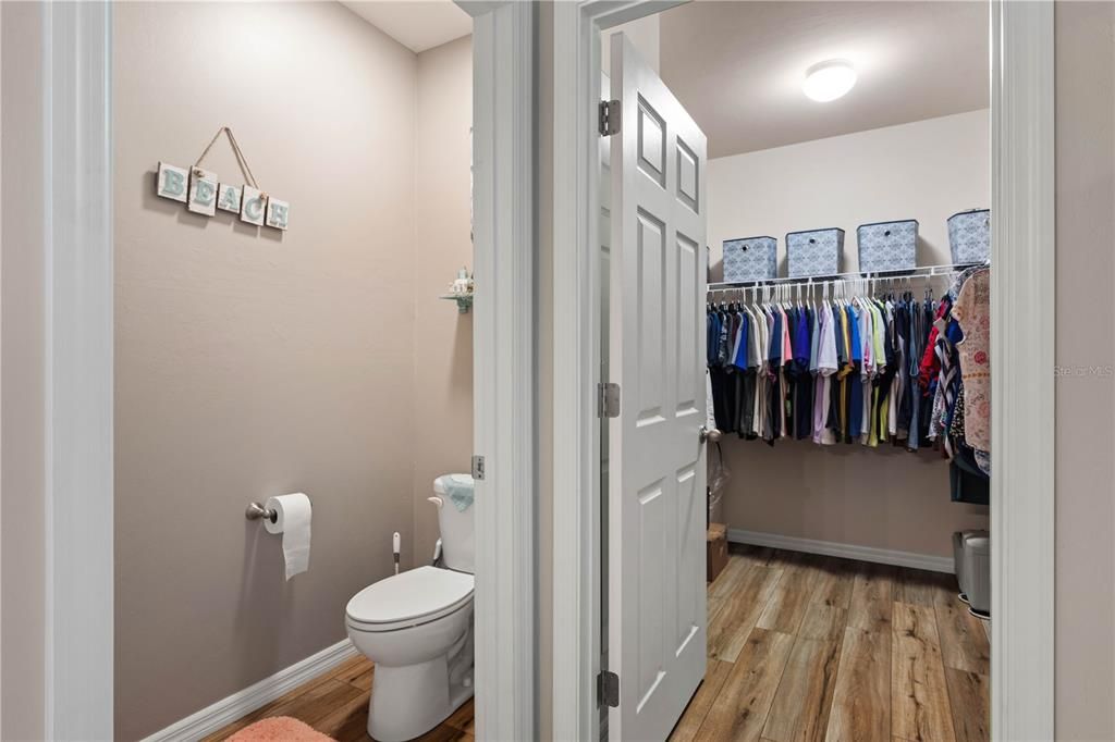 Active With Contract: $355,000 (4 beds, 2 baths, 1846 Square Feet)