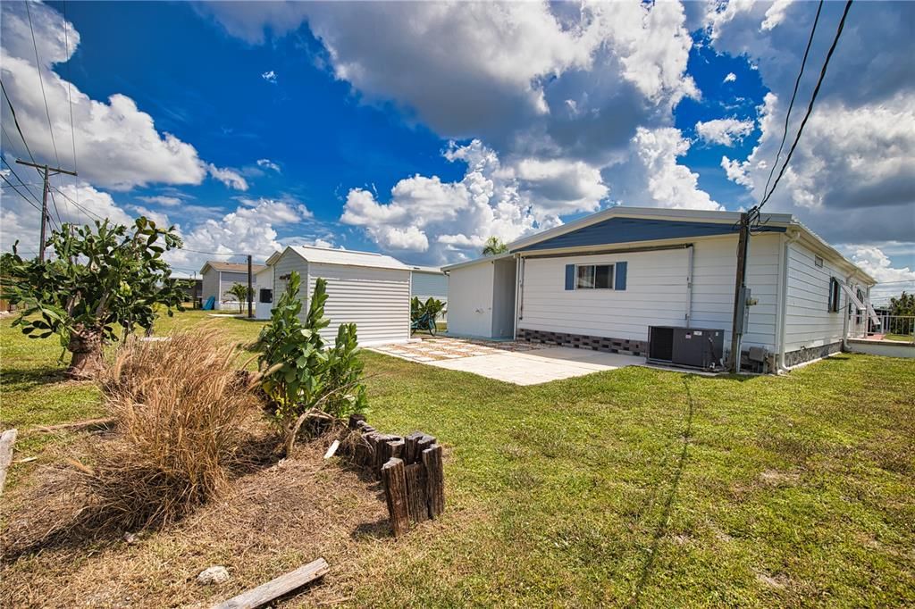 Activo con contrato: $155,000 (2 camas, 2 baños, 1196 Pies cuadrados)