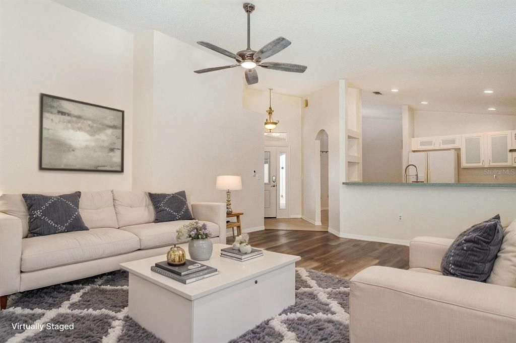 Active With Contract: $240,000 (3 beds, 3 baths, 1744 Square Feet)