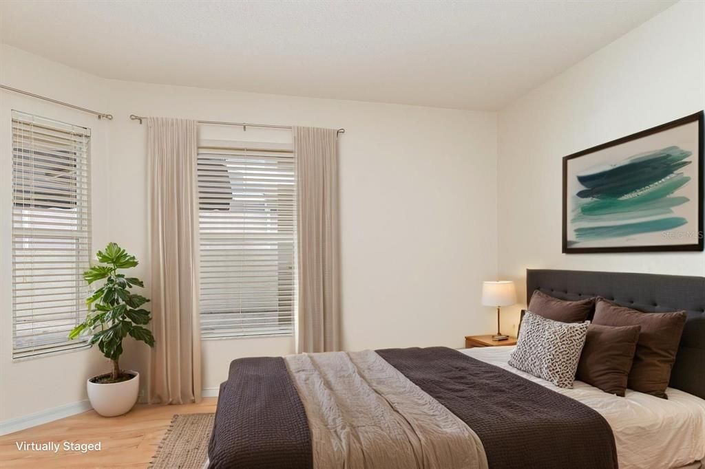 Active With Contract: $240,000 (3 beds, 3 baths, 1744 Square Feet)