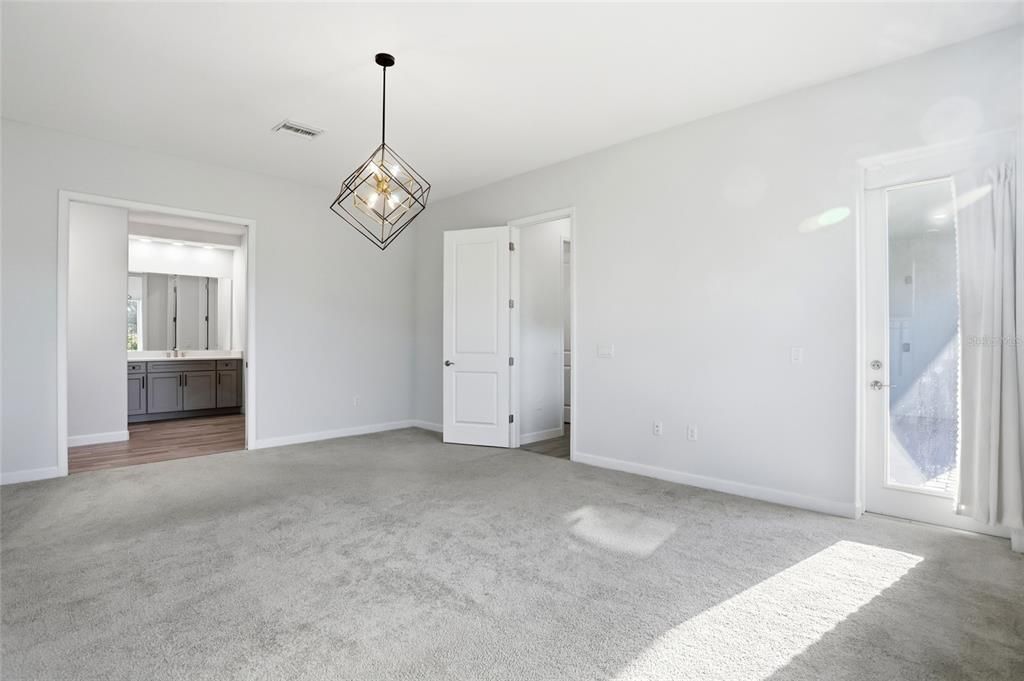 待售: $679,900 (4 贝兹, 3 浴室, 3135 平方英尺)