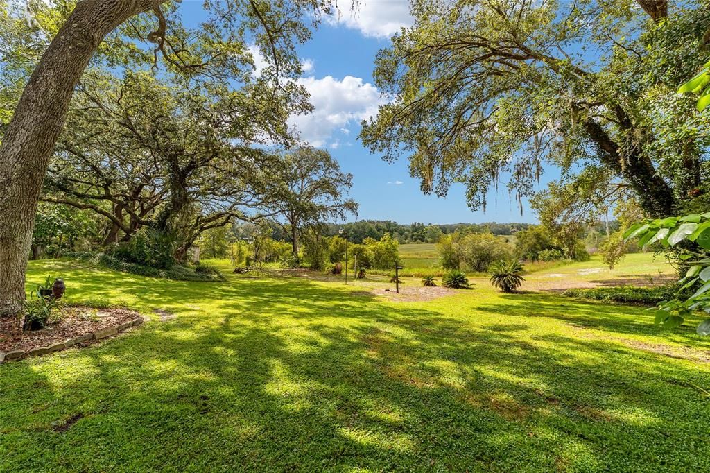 For Sale: $307,250 (3 beds, 2 baths, 2106 Square Feet)