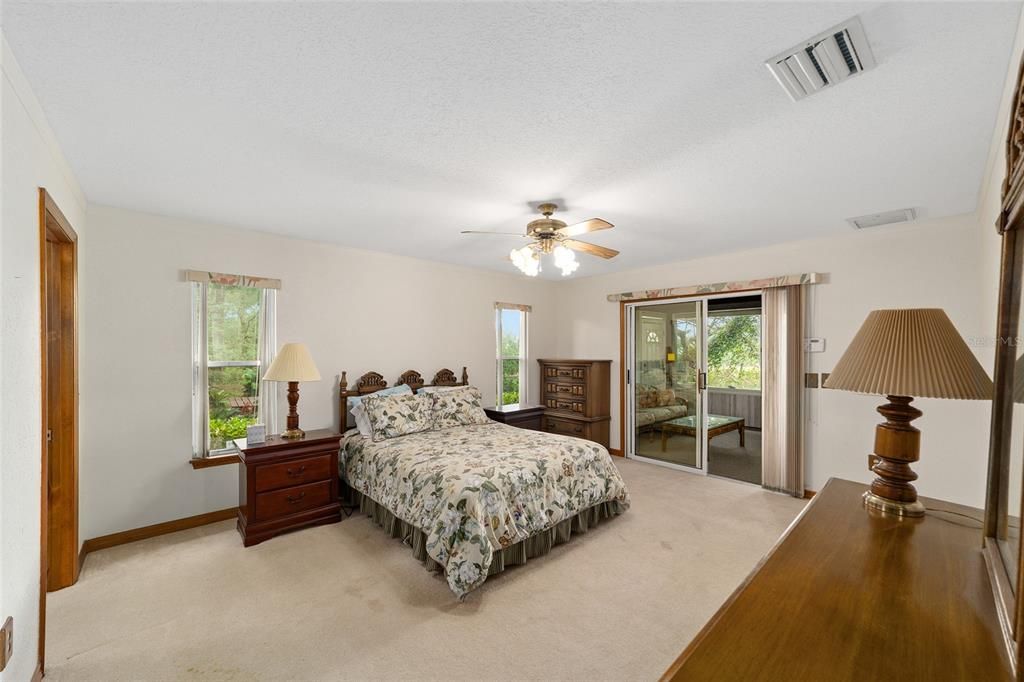 For Sale: $307,250 (3 beds, 2 baths, 2106 Square Feet)