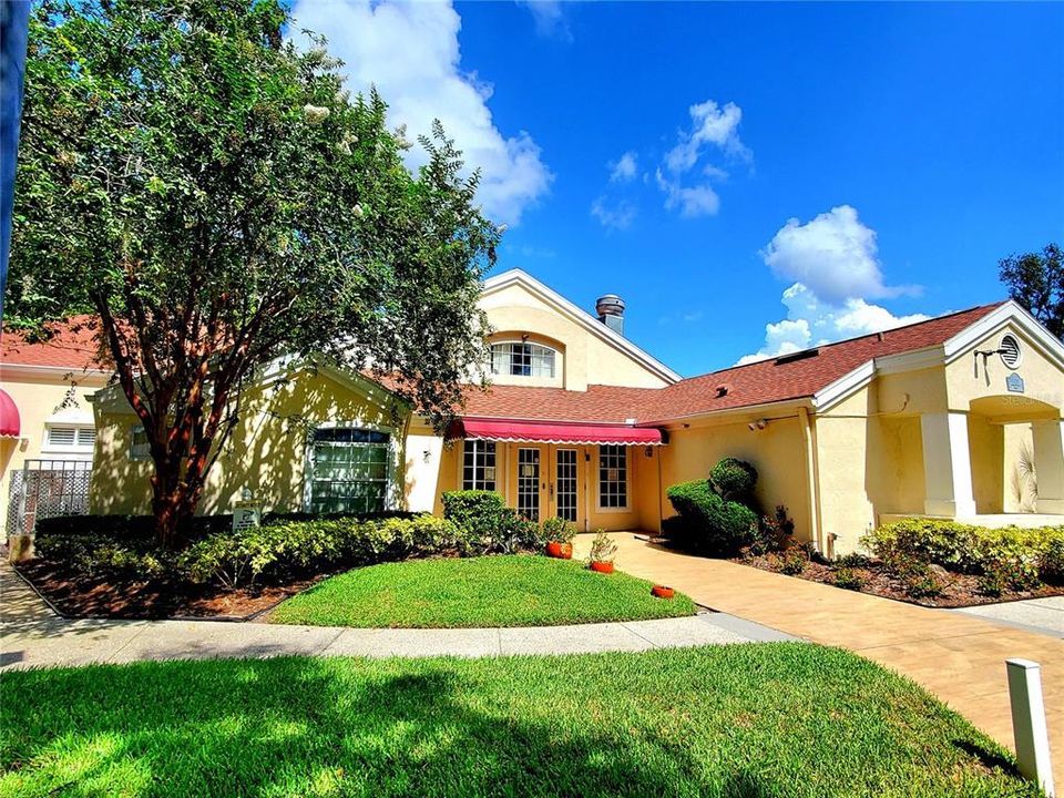 Activo con contrato: $129,900 (2 camas, 1 baños, 925 Pies cuadrados)