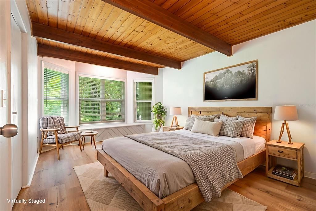 На продажу: $675,000 (5 спален, 3 ванн, 3150 Квадратных фут)