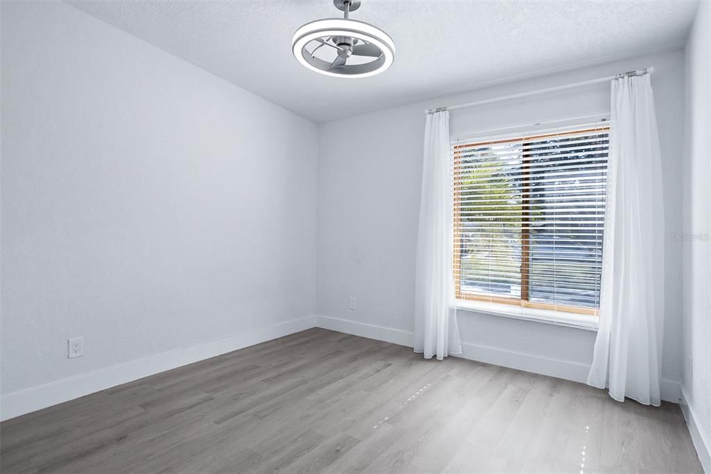 For Sale: $545,000 (3 beds, 2 baths, 1798 Square Feet)