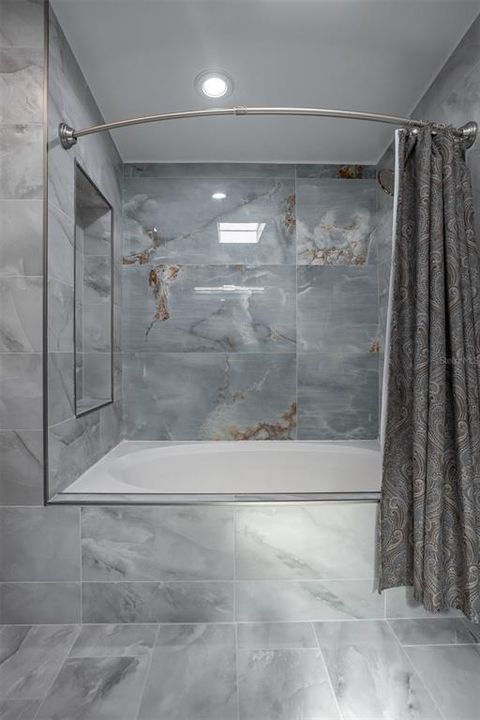 For Sale: $545,000 (3 beds, 2 baths, 1798 Square Feet)