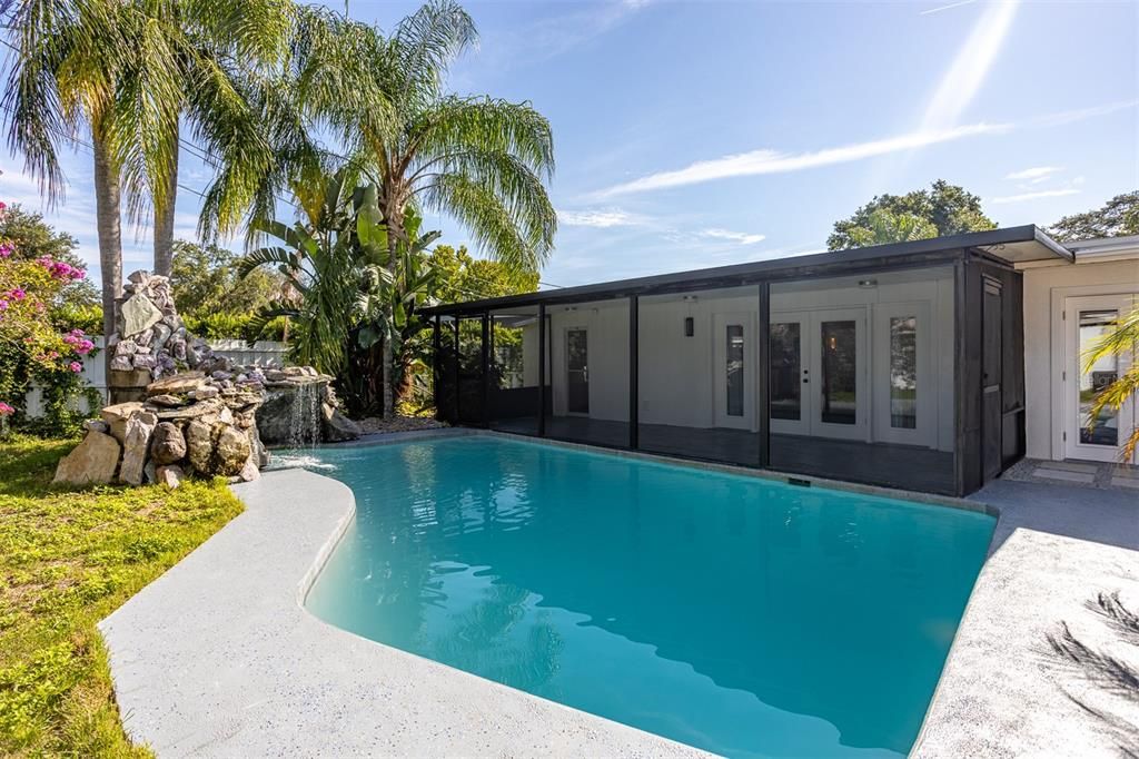 For Sale: $545,000 (3 beds, 2 baths, 1798 Square Feet)