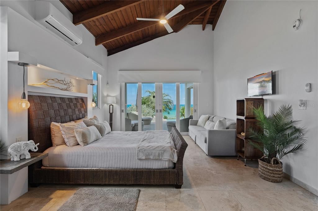 На продажу: $6,200,000 (3 спален, 3 ванн, 3511 Квадратных фут)