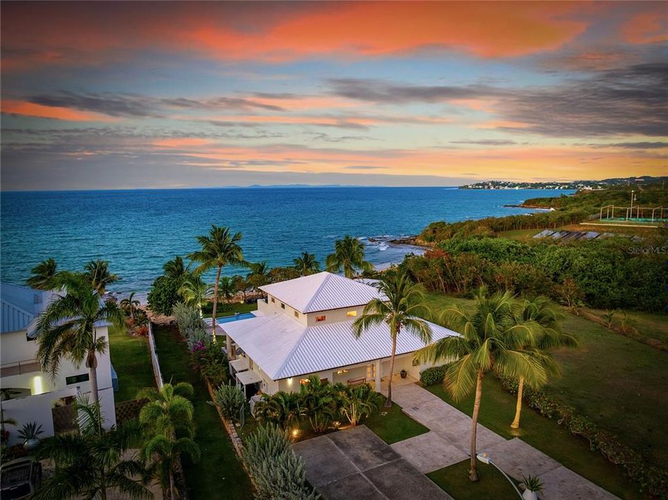 На продажу: $6,200,000 (3 спален, 3 ванн, 3511 Квадратных фут)