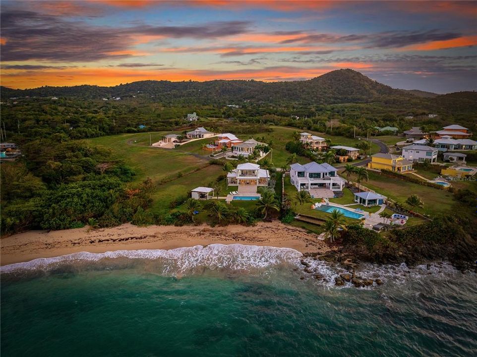 На продажу: $6,200,000 (3 спален, 3 ванн, 3511 Квадратных фут)