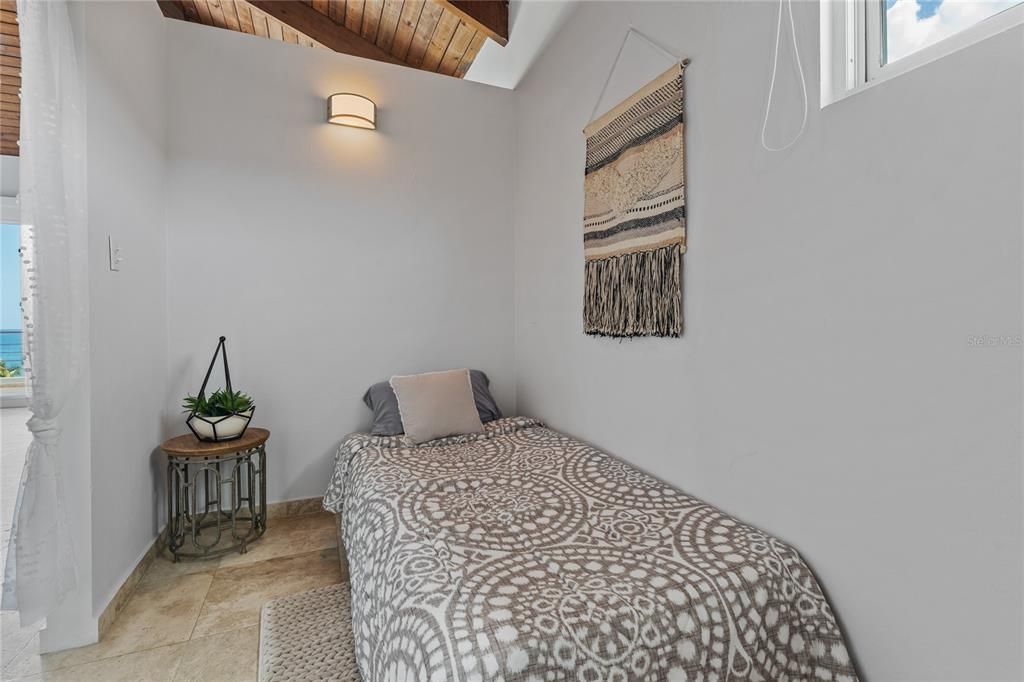 На продажу: $6,200,000 (3 спален, 3 ванн, 3511 Квадратных фут)