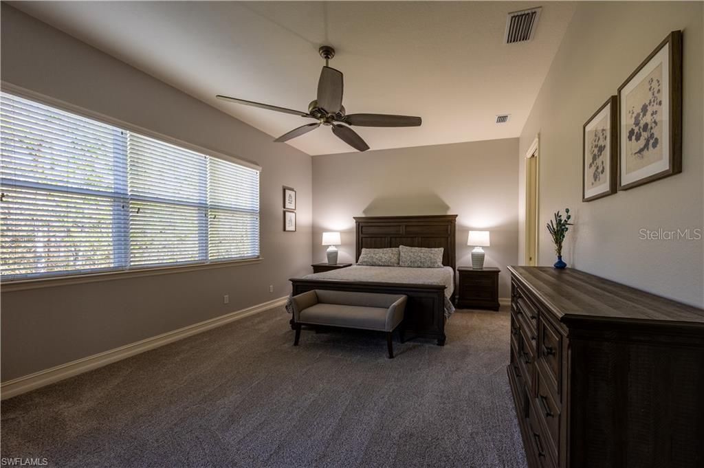 待售: $347,500 (2 贝兹, 2 浴室, 2174 平方英尺)