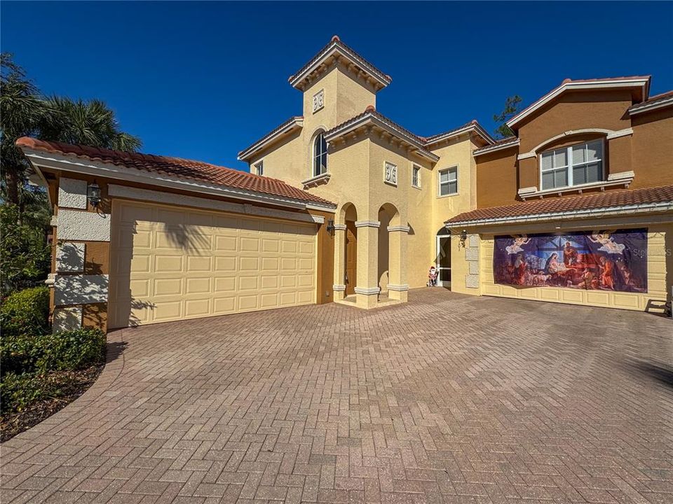 待售: $347,500 (2 贝兹, 2 浴室, 2174 平方英尺)