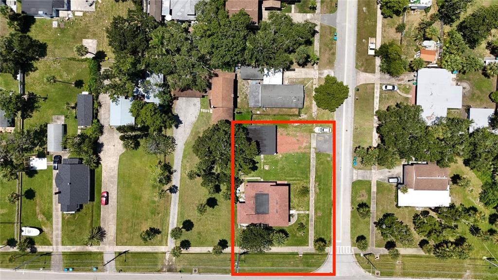 Activo con contrato: $329,000 (4 camas, 2 baños, 2152 Pies cuadrados)