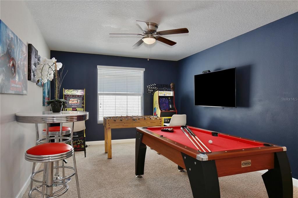 Active With Contract: $625,000 (6 beds, 5 baths, 3291 Square Feet)