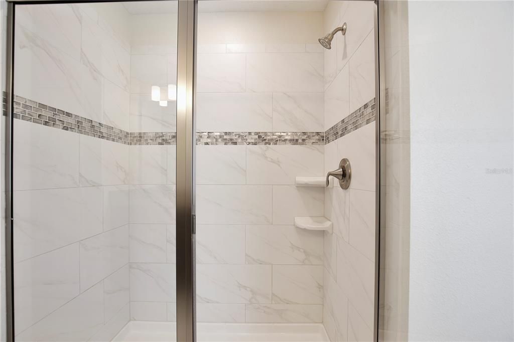 Active With Contract: $625,000 (6 beds, 5 baths, 3291 Square Feet)