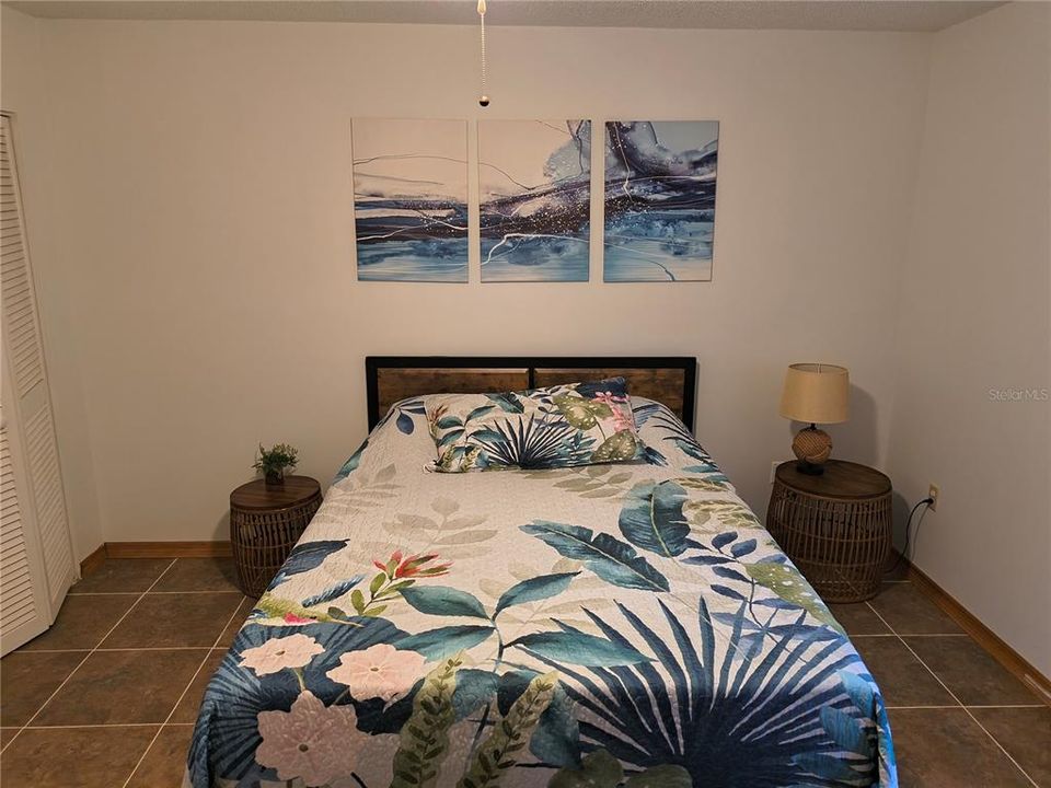 For Rent: $2,800 (2 beds, 2 baths, 1373 Square Feet)