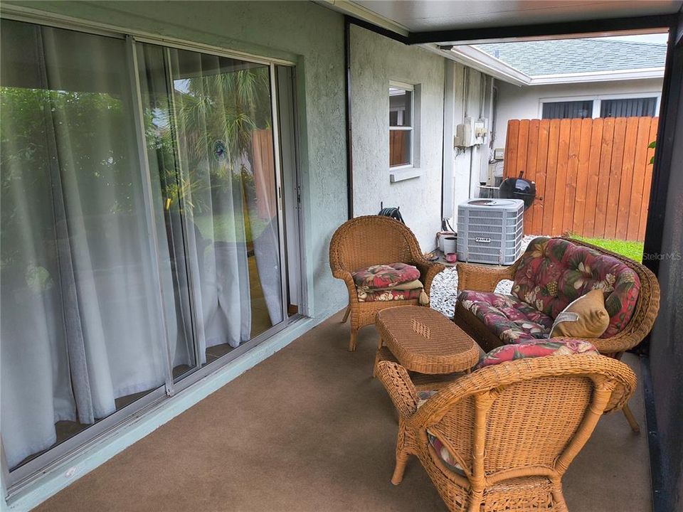 For Rent: $2,800 (2 beds, 2 baths, 1373 Square Feet)