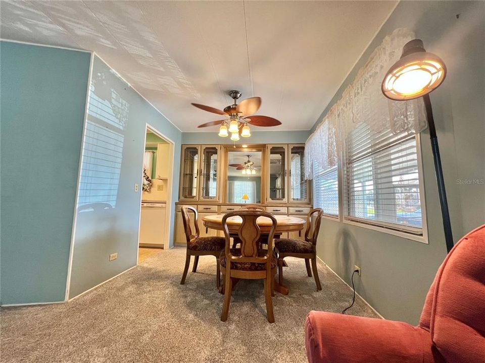 For Sale: $114,000 (2 beds, 2 baths, 1152 Square Feet)