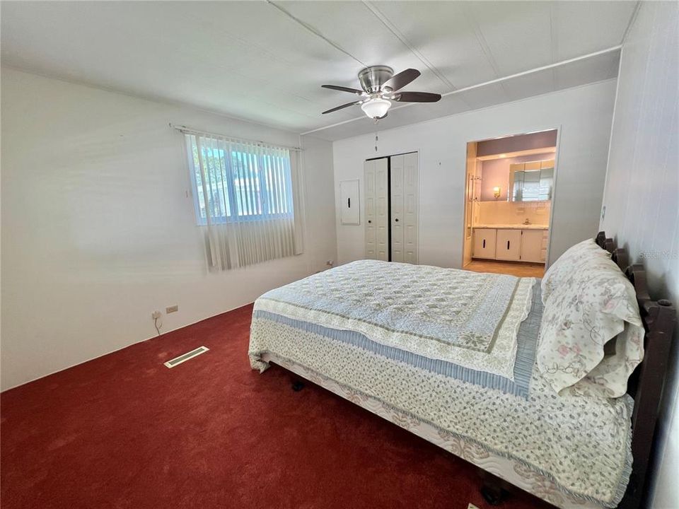 For Sale: $114,000 (2 beds, 2 baths, 1152 Square Feet)