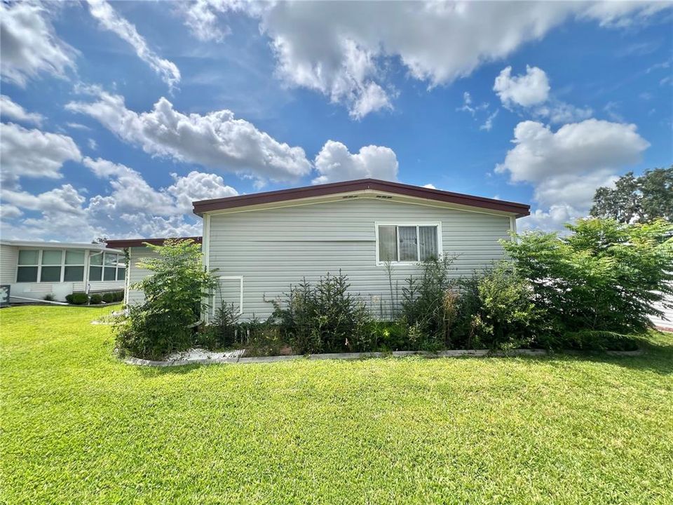 For Sale: $114,000 (2 beds, 2 baths, 1152 Square Feet)