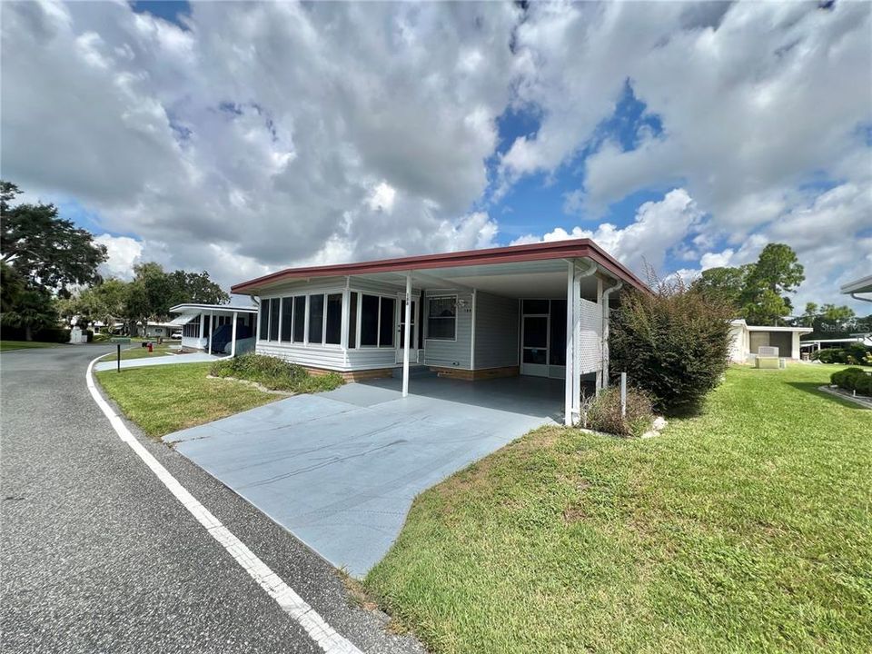 For Sale: $114,000 (2 beds, 2 baths, 1152 Square Feet)