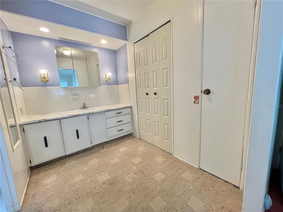 For Sale: $114,000 (2 beds, 2 baths, 1152 Square Feet)