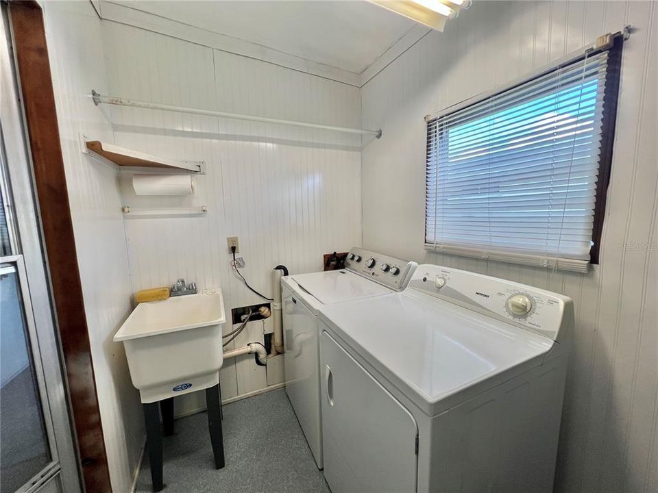 For Sale: $114,000 (2 beds, 2 baths, 1152 Square Feet)