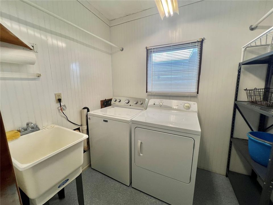 For Sale: $114,000 (2 beds, 2 baths, 1152 Square Feet)