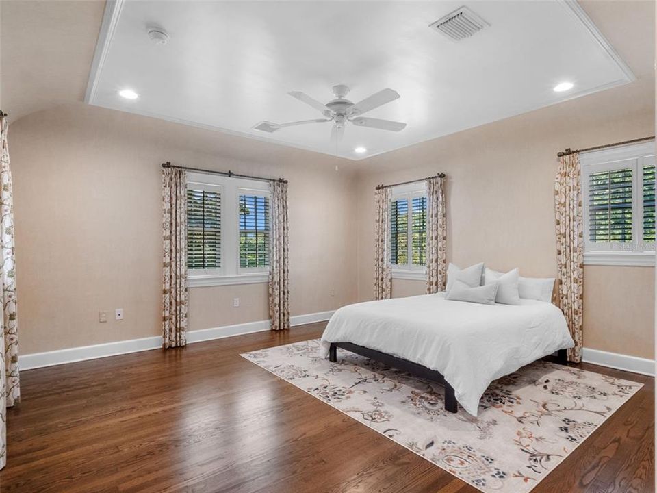 待售: $3,850,000 (5 贝兹, 5 浴室, 7795 平方英尺)