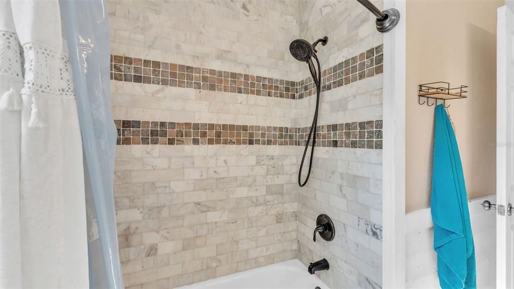 Active With Contract: $239,900 (3 beds, 1 baths, 1314 Square Feet)