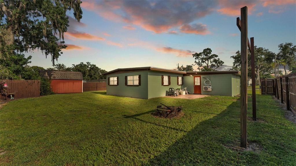 Active With Contract: $239,900 (3 beds, 1 baths, 1314 Square Feet)