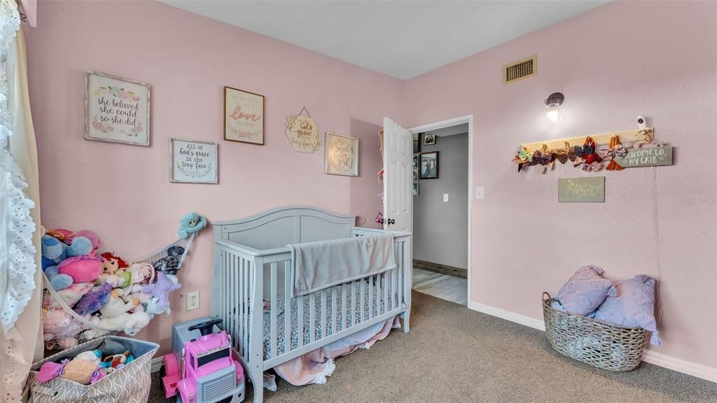 Active With Contract: $239,900 (3 beds, 1 baths, 1314 Square Feet)